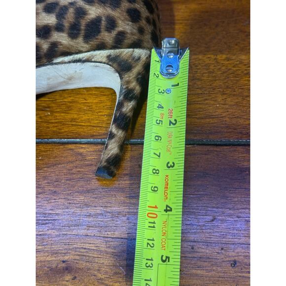 Stuart weitzman fur pumps size 9 great condition - Picture 7 of 8